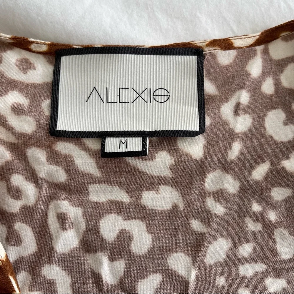 ALEXIS Blouse - Picture 10 of 14